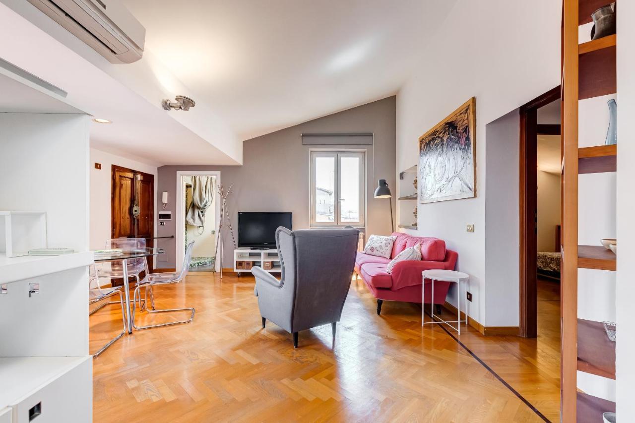 Colosseum Terrace Penthouse ローマ エクステリア 写真